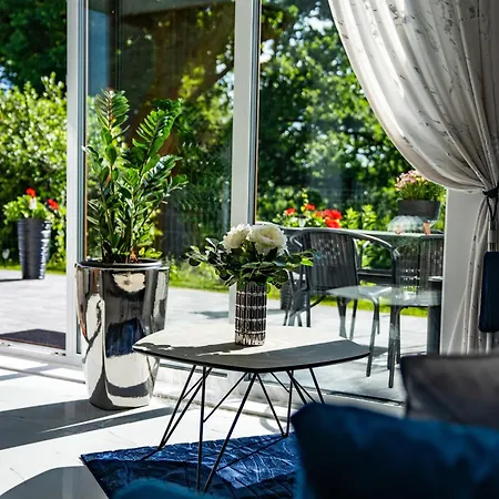 Dom W Karkonoszach 2 *