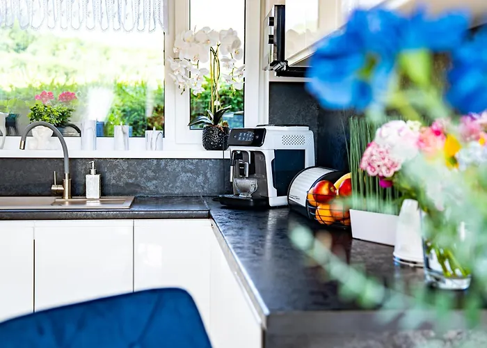 Dom W Karkonoszach 2 *